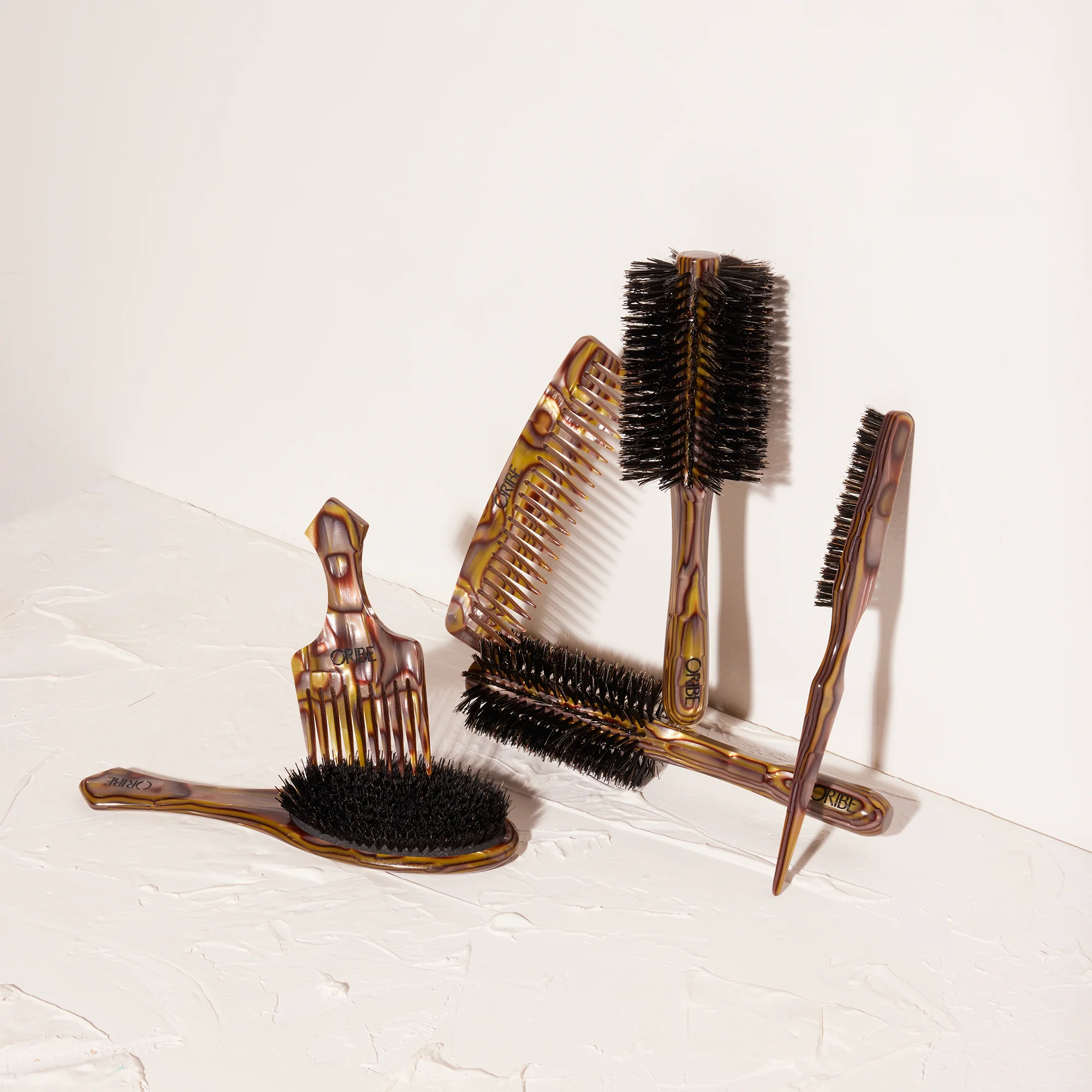 Italian Resin Flat Brush - Image 5