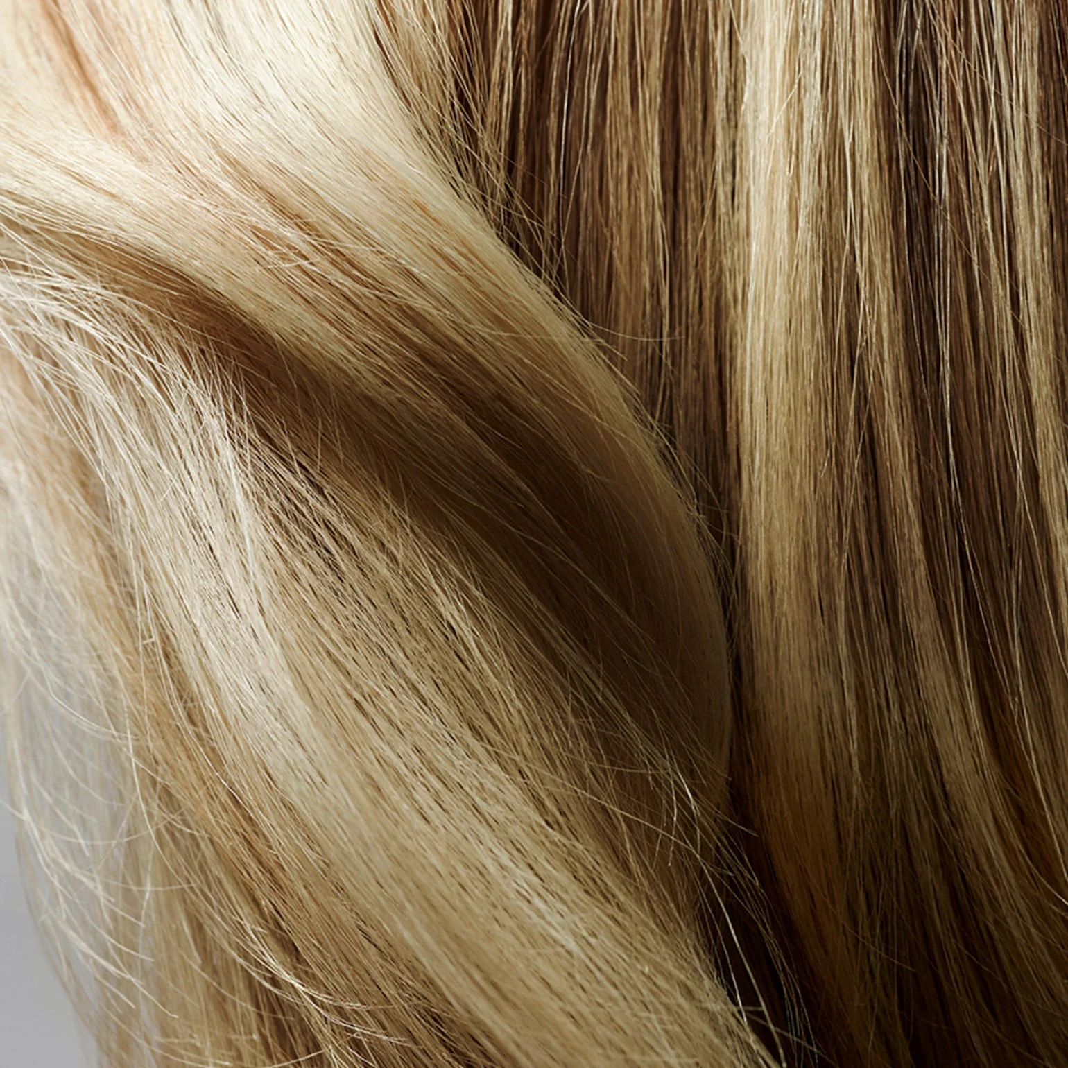 Maximista Thickening Spray - Image 8