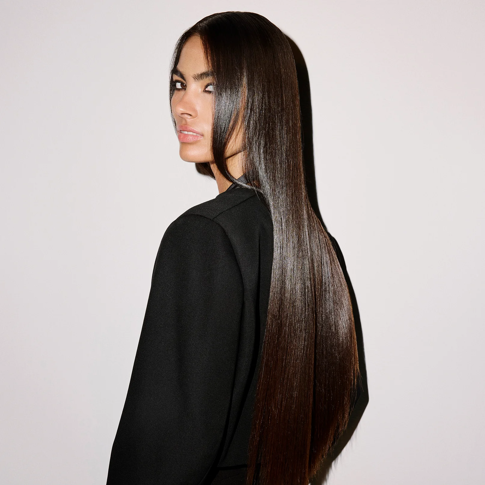 Supershine Hydrating Shampoo - Image 26
